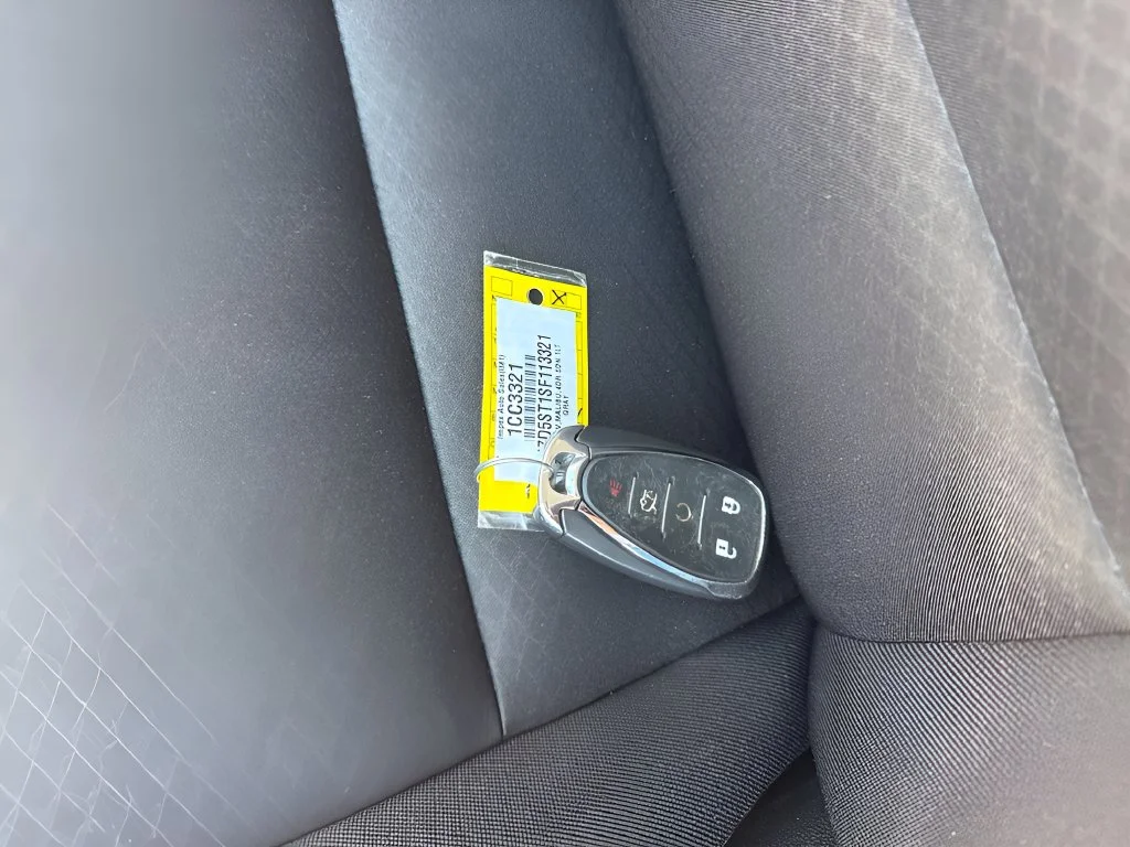 Used 2025 Gray Chevrolet LT image 28