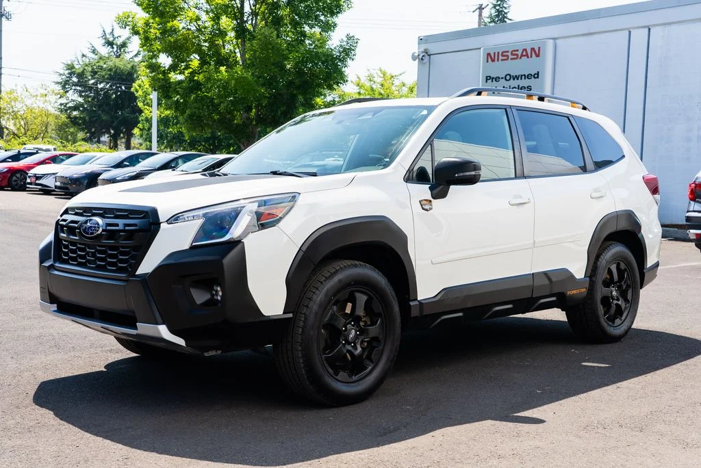 Used 2022 White Subaru Wilderness image 3