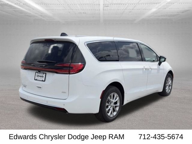 New 2027 Bright White Clear-Coat Exterior Paint Chrysler Select image 8