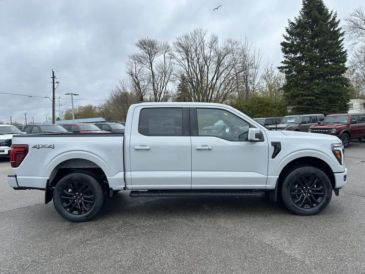 New 2026 White Ford Lariat image 4