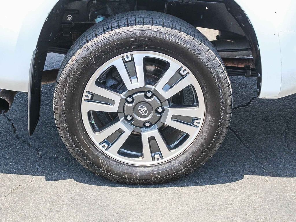 Used 2012 White Toyota Grade image 11
