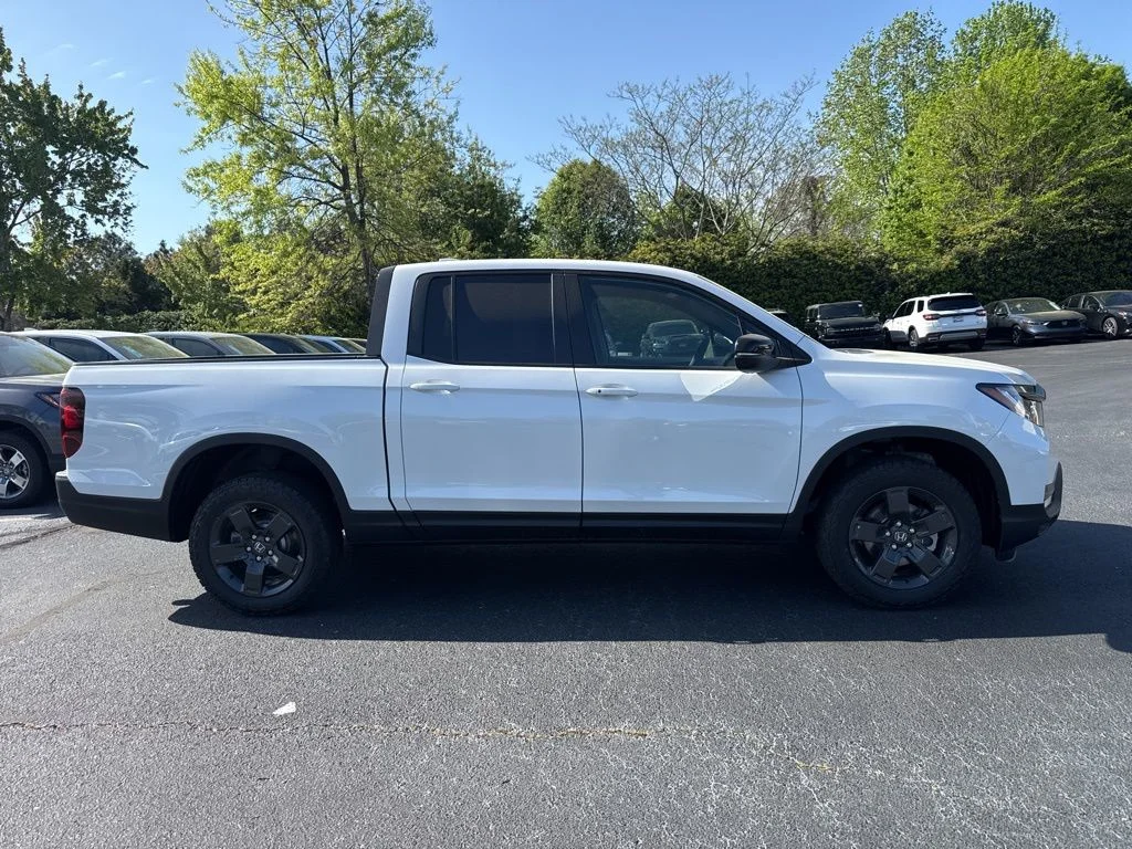 2026 Honda Ridgeline TrailSport - Photo 2