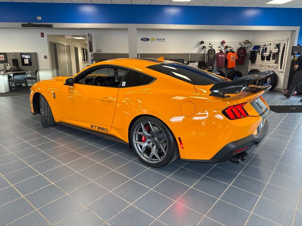 New 2026 Orange Fury Metallic Tri-Coat Ford GT Premium image 4