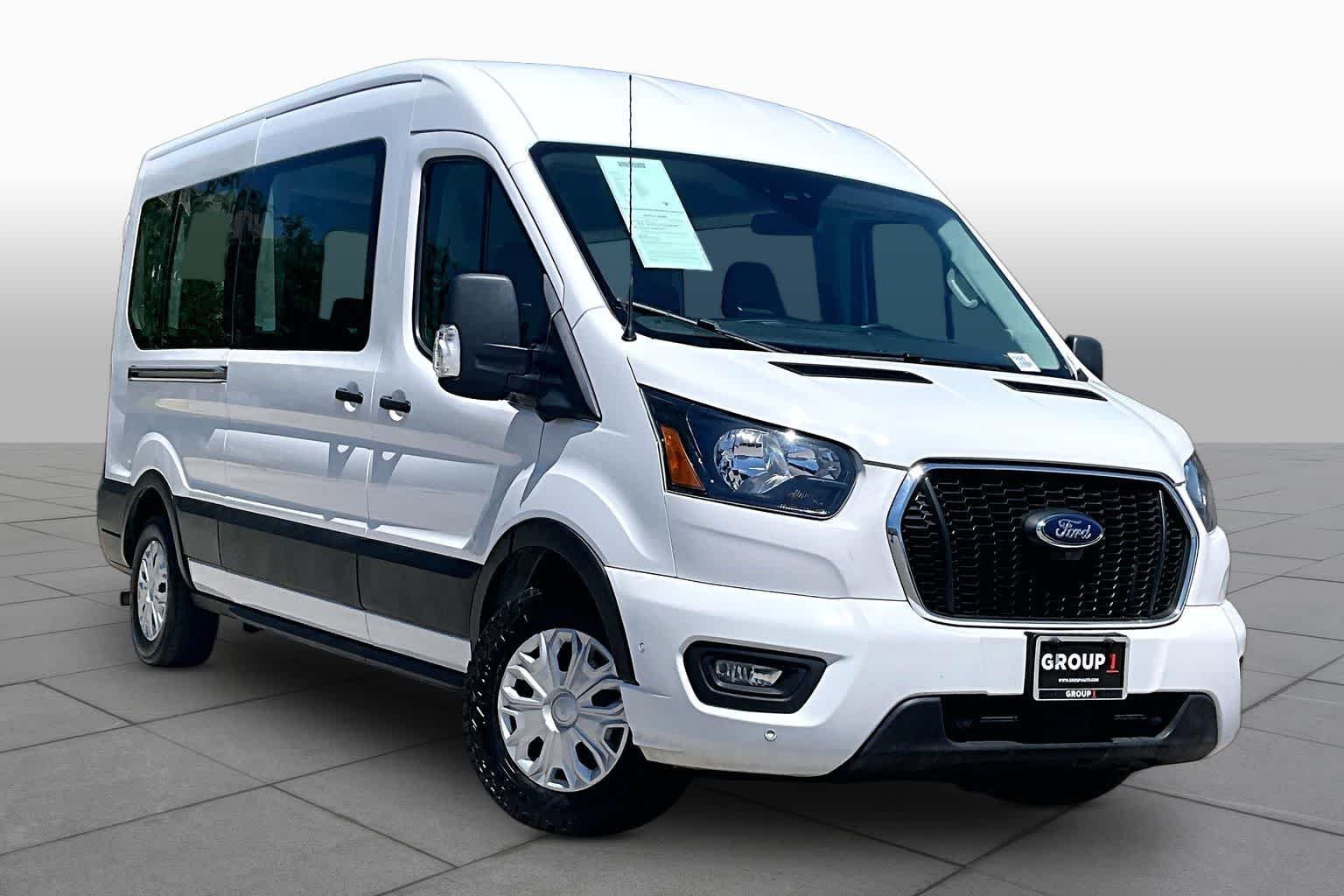 Used 2023 Oxford White Ford XLT image 3