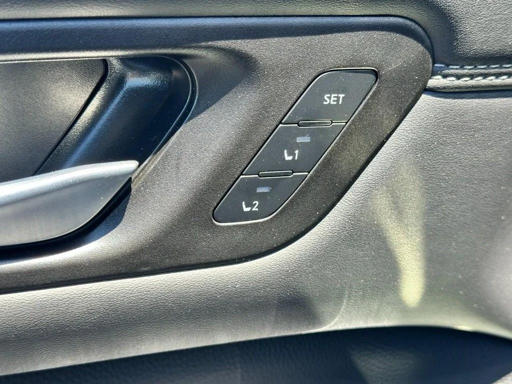 New 2026 Gray Nissan Platinum image 12