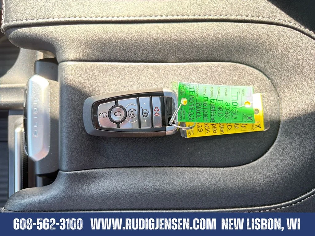 Used 2026 Black Ford Platinum image 29