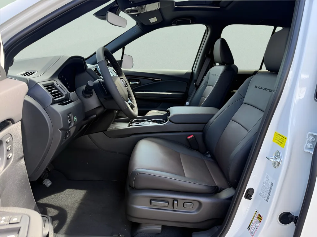 2026 Honda Ridgeline Black Edition - Photo 11
