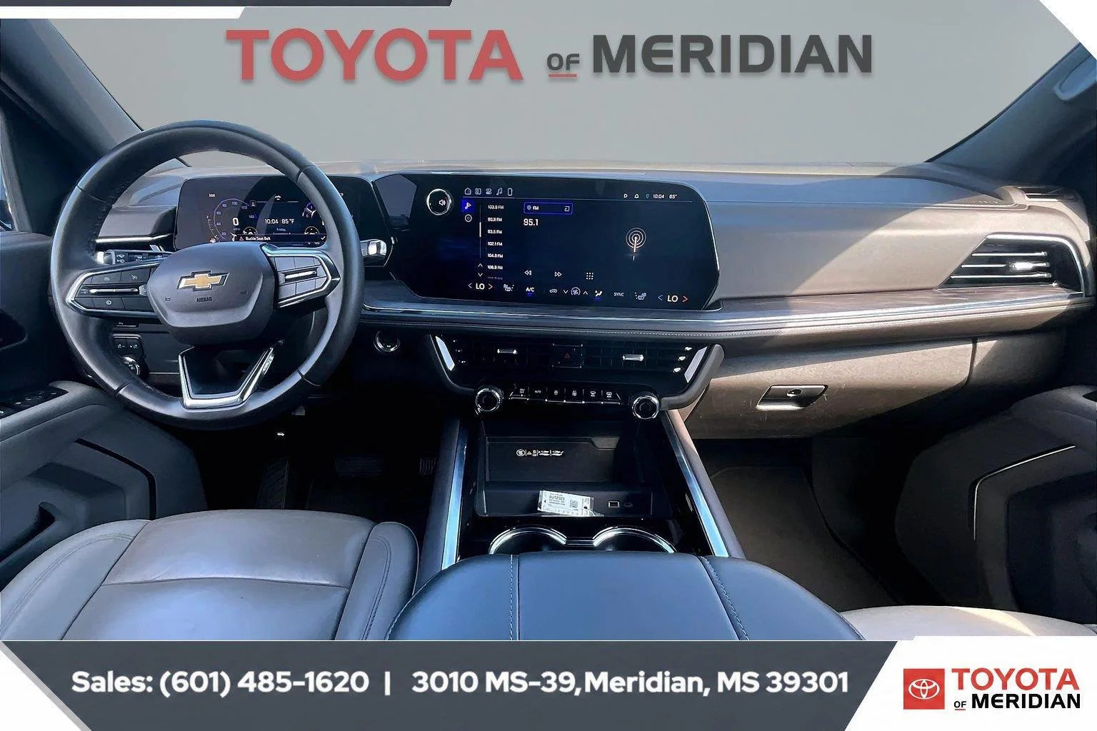 Used 2025 Sterling Gray Metallic Chevrolet LT image 13