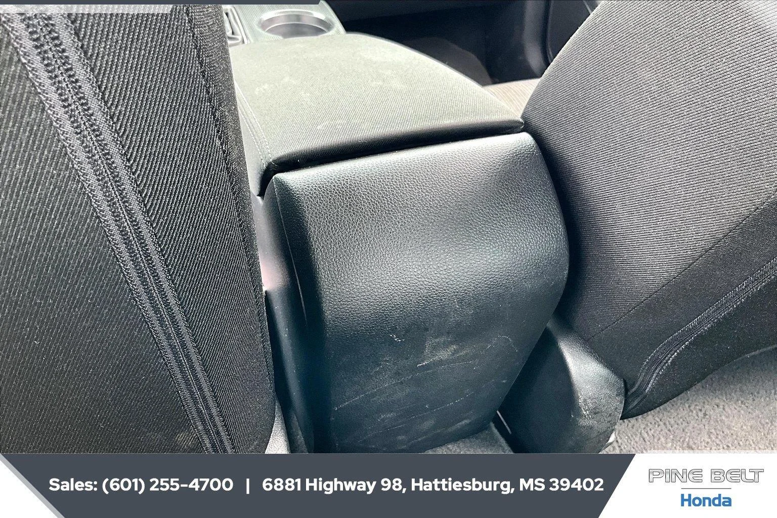 Used 2025 Meteorite Gray Metallic Honda LX image 24