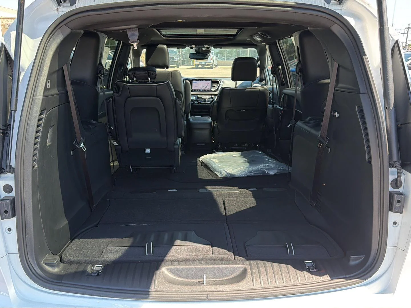 2026 Chrysler Pacifica Limited - Photo 20