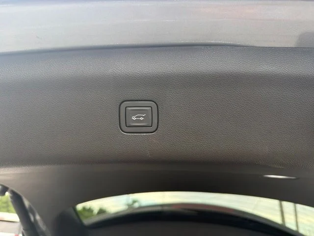 Used 2023 Gray Buick Essence image 36