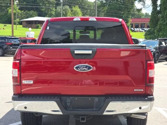 Used 2018 Red Ford XLT image 4