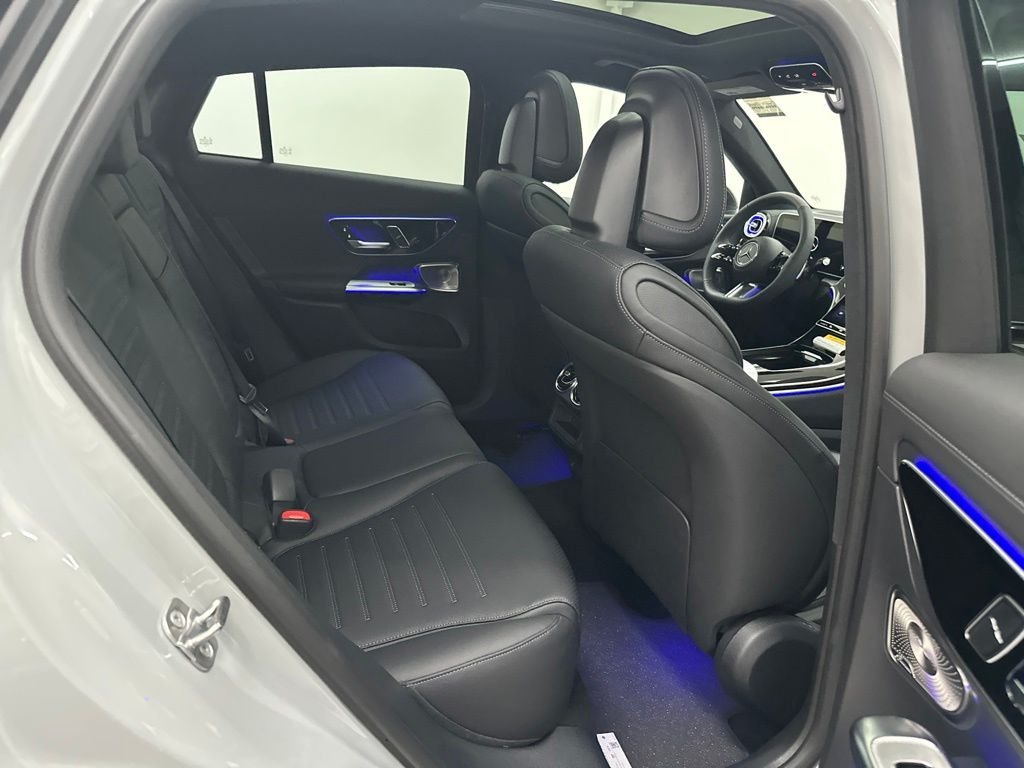 New 2026 MANUFAKTUR Alpine Grey Mercedes-Benz GLC 300 image 25