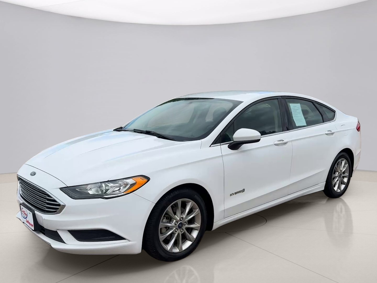 2017 Ford Fusion SE's photo