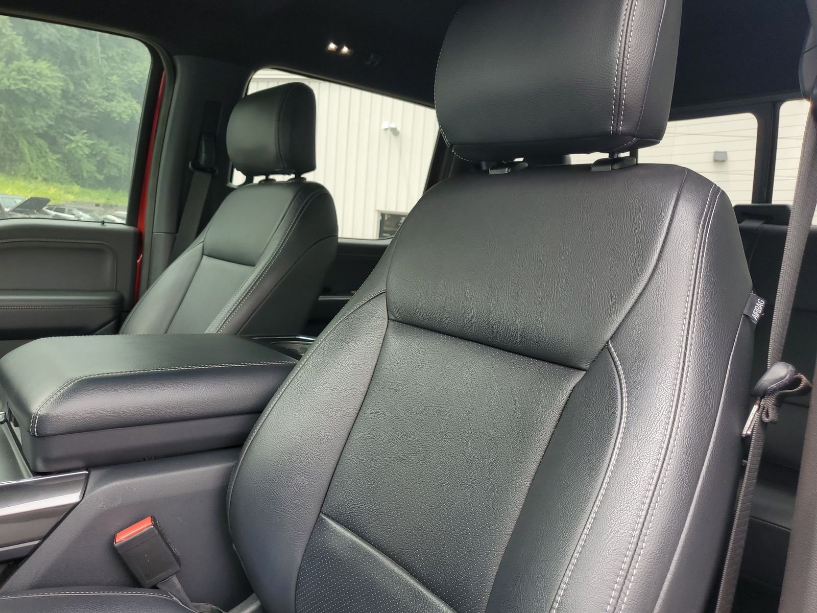 Used 2021 Red Ford XLT image 12