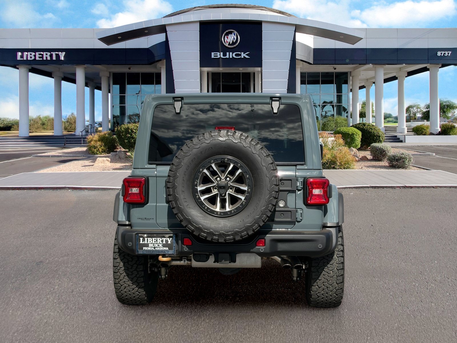 2024 Jeep Wrangler 4-Door Rubicon 392 - Photo 8