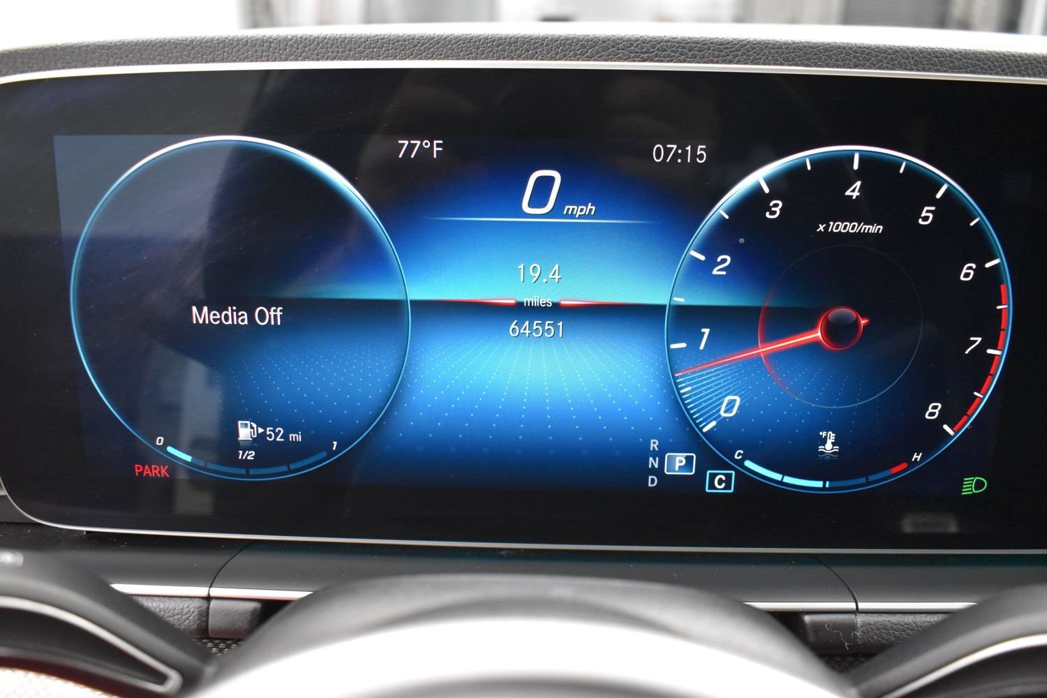 Used 2020 White Mercedes-Benz GLE 350 image 11