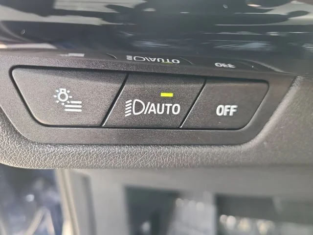 Used 2023 Blue BMW xDrive28i image 25