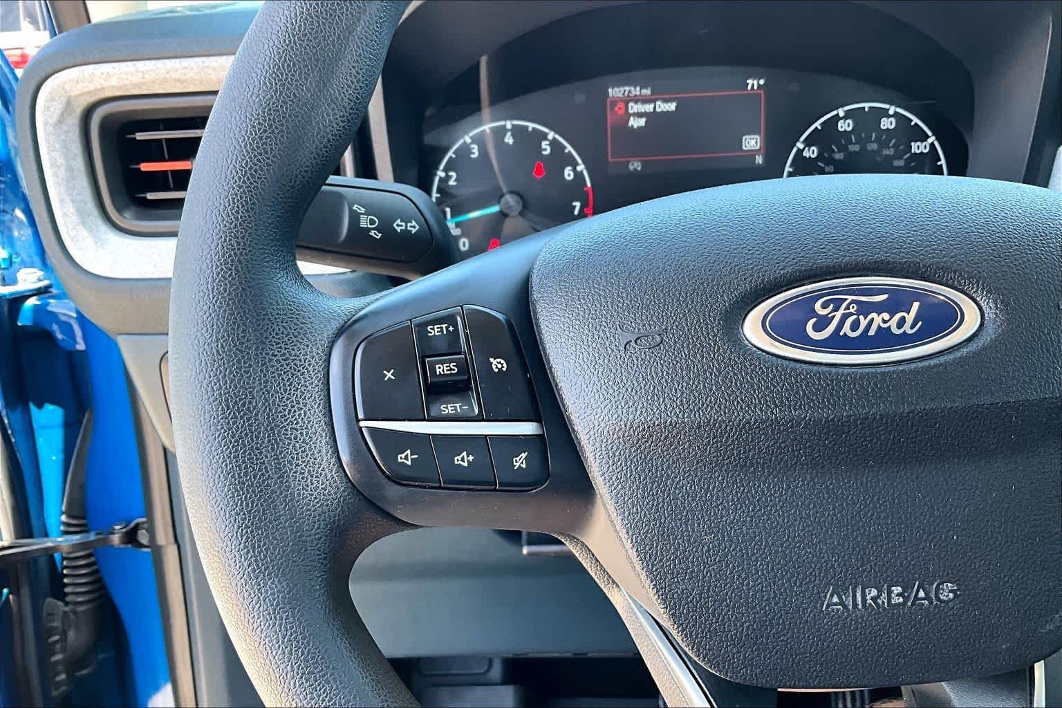 Used 2022 Velocity Blue Ford XLT image 22