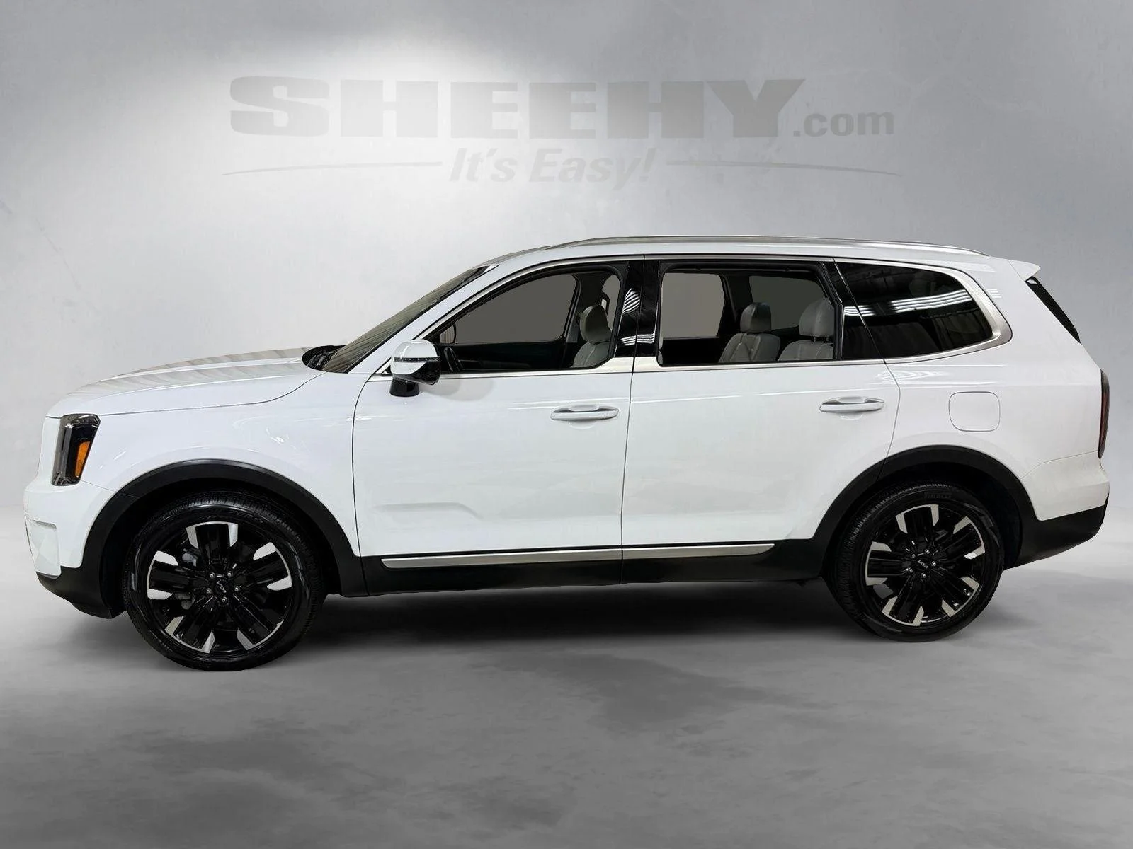 Used 2023 Glacial White Pearl Kia SX-Prestige image 16