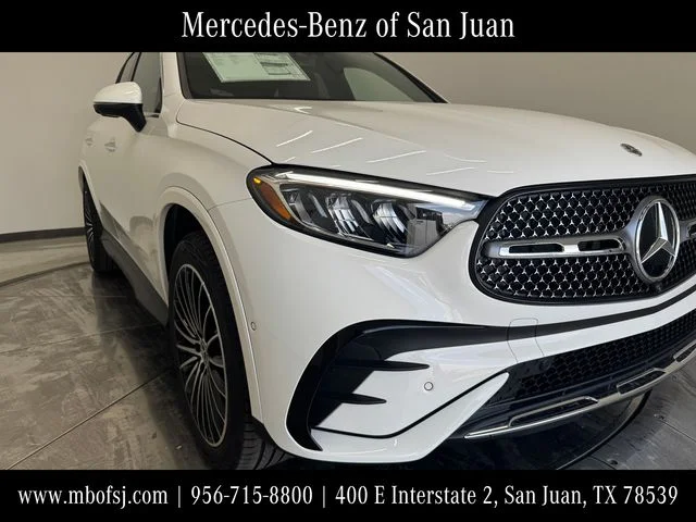 New 2027 White Mercedes-Benz GLC 300 image 1