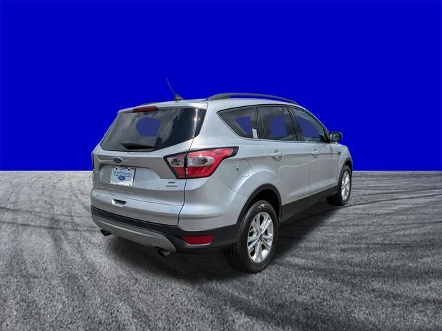 Used 2018 Ingot Silver Ford SE image 4