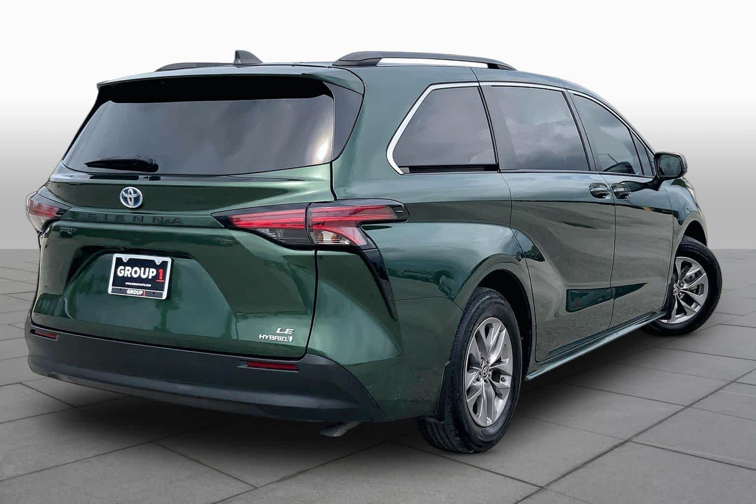 Used 2022 Cypress Toyota LE image 12