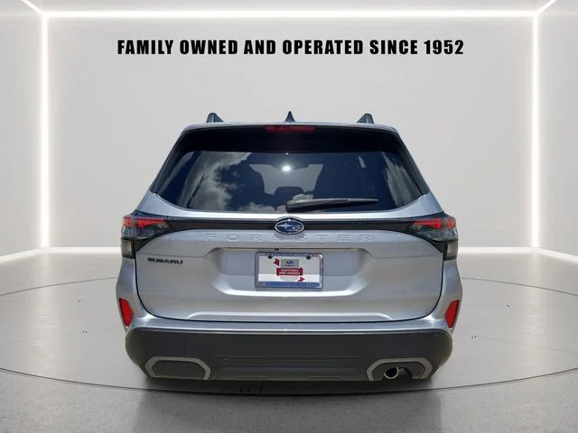 Used 2025 Silver Subaru Limited image 4