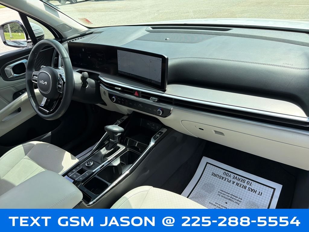 Used 2025 White Kia SX image 46