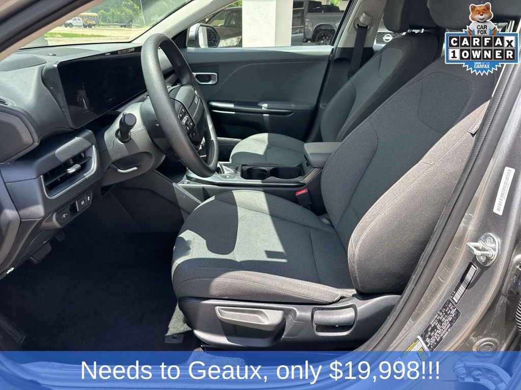 Used 2025 Gray Kia LXS image 33