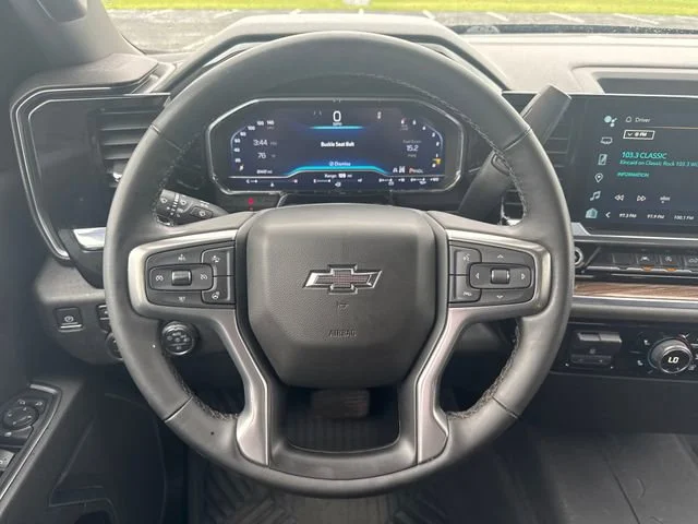 Used 2023 Black Chevrolet RST image 7