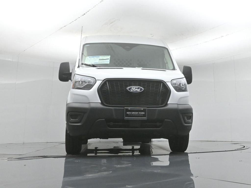 New 2026 Oxford White Ford Base image 44