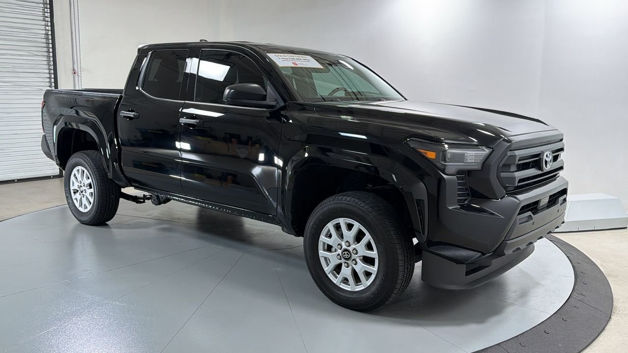 Certified Used 2025 Black Toyota SR image 3