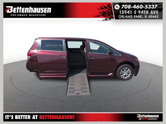 Pre-Owned 2016 Honda Odyssey EX-L 4D Passenger Van
