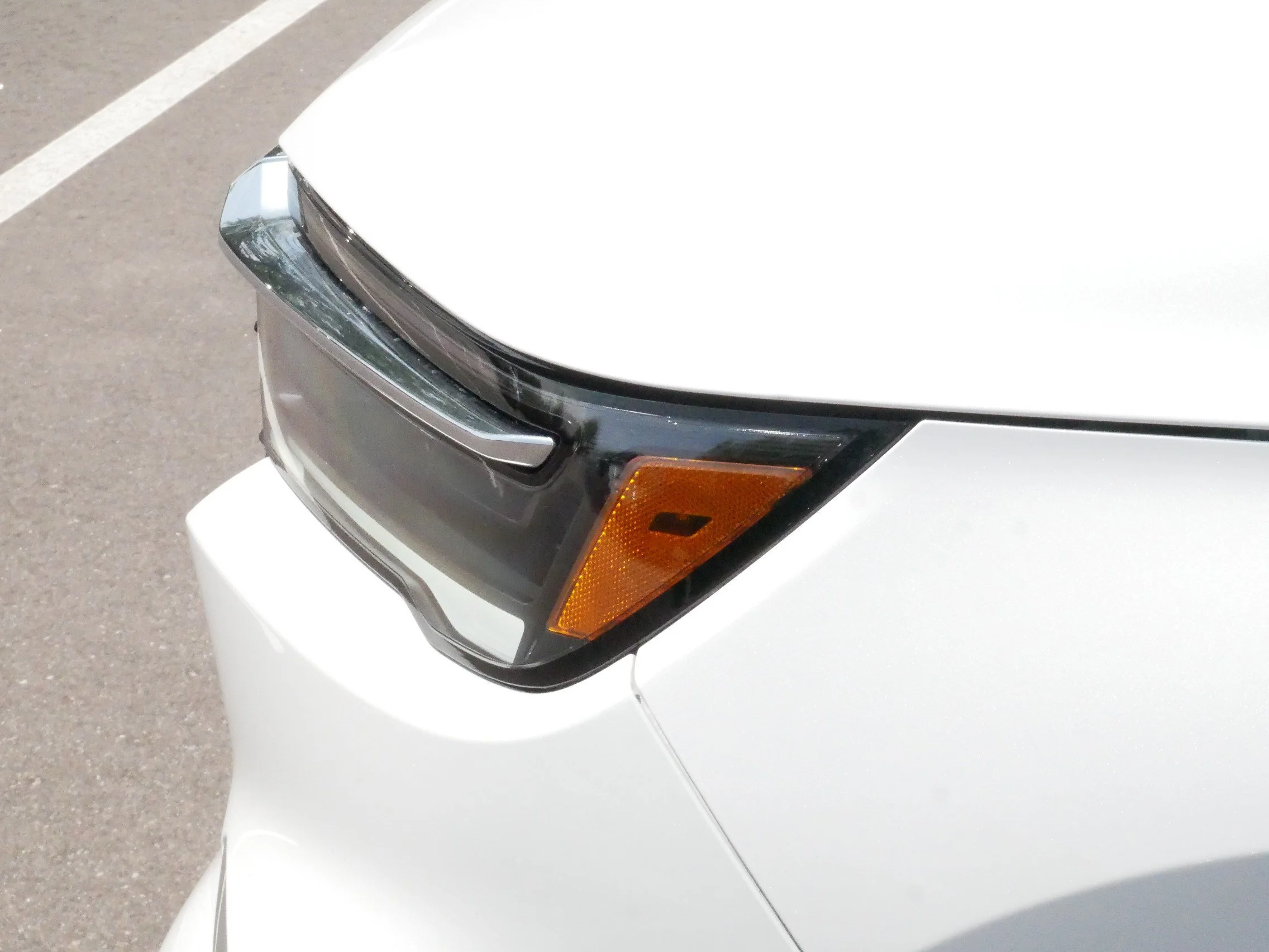 Certified Used 2025 Platinum White Pearl Honda EX-L image 50