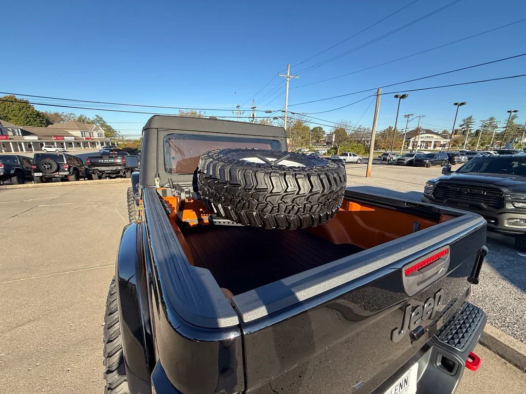 Used 2022 Black Jeep Rubicon image 8
