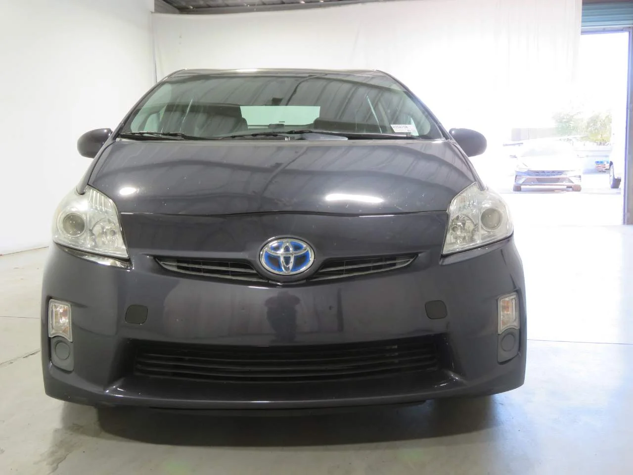 Used 2010 Blue Ribbon Metallic Toyota II image 2