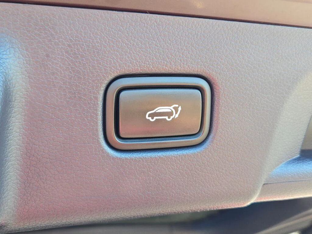 Used 2021 Red Hyundai Limited image 19