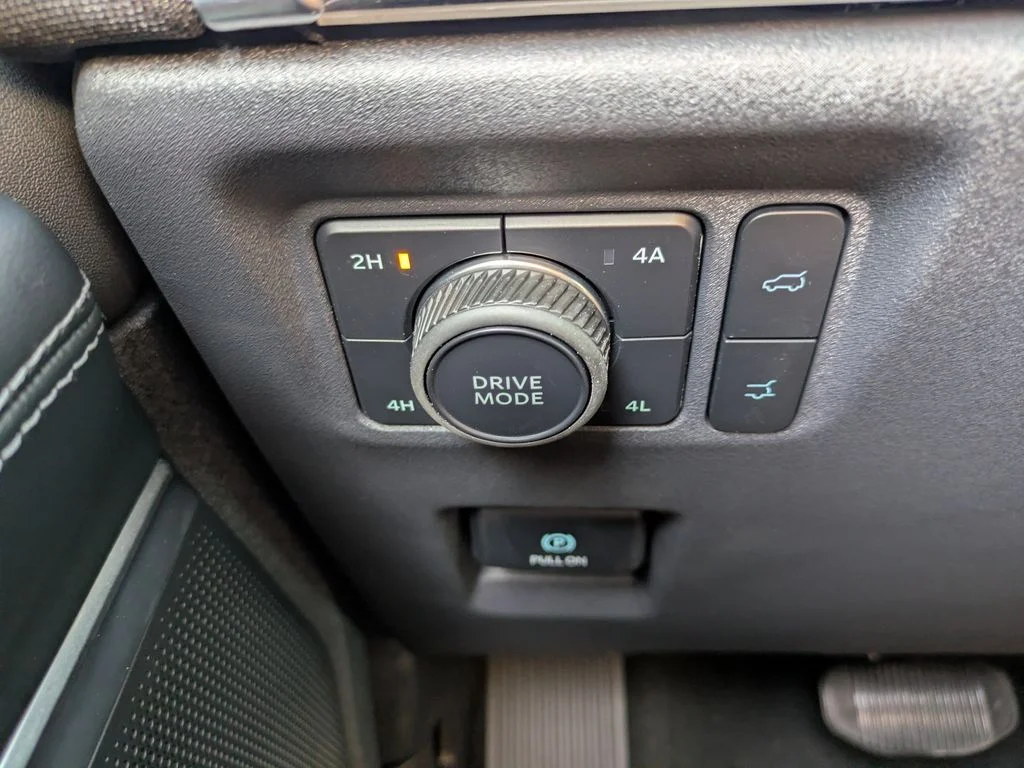 2025 Ford Expedition Platinum - Photo 32