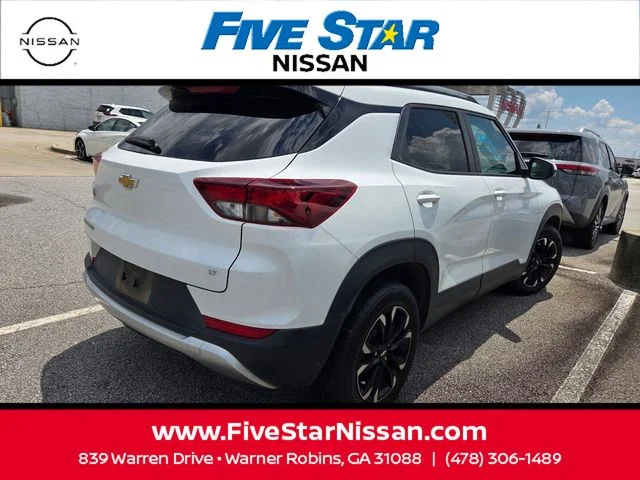 Used 2022 White Chevrolet LT image 12