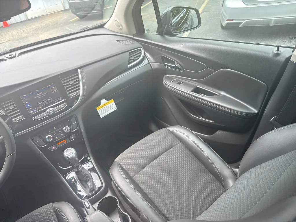 2022 Buick Encore Preferred - Photo 12