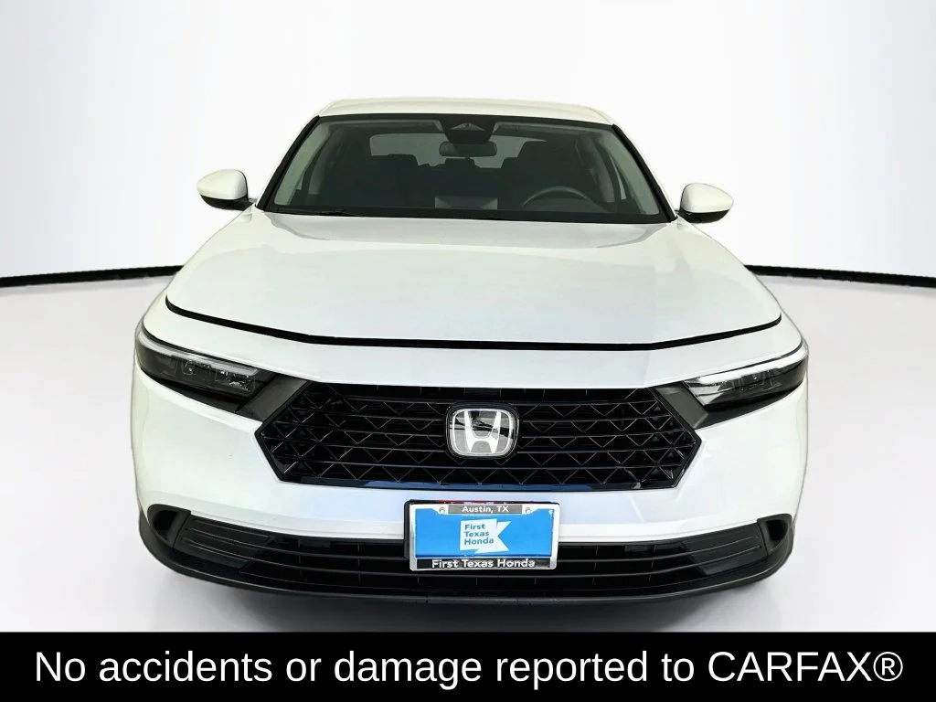 Used 2026 Platinum White Pearl Honda LX image 2
