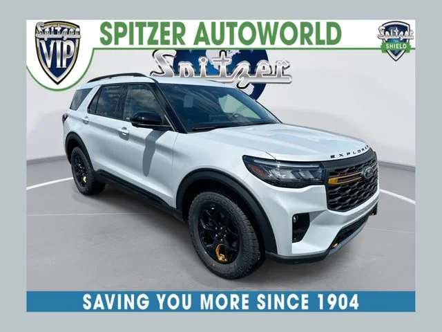 New 2026 Space White Metallic Ford Tremor® image 1
