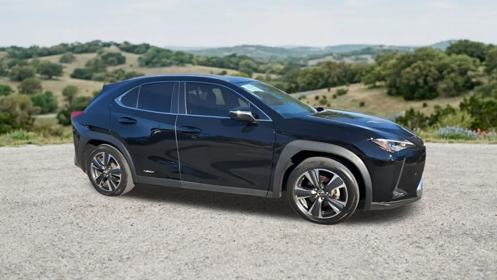Used 2021 Black Lexus 250h Base image 13