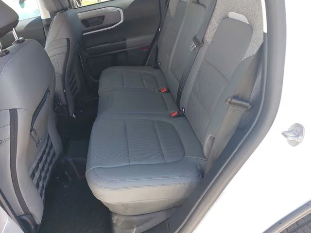 Used 2025 White Ford Badlands image 14