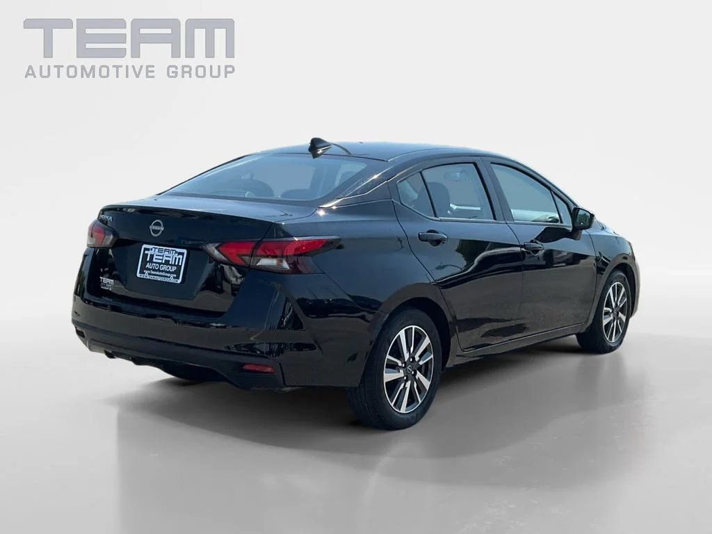 Used 2025 Black Nissan 1.6 SV image 7
