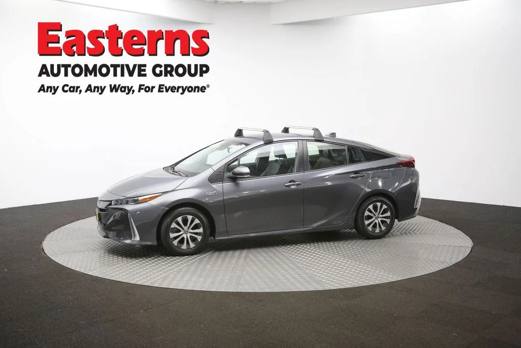 Used 2022 Gray Toyota XLE image 57
