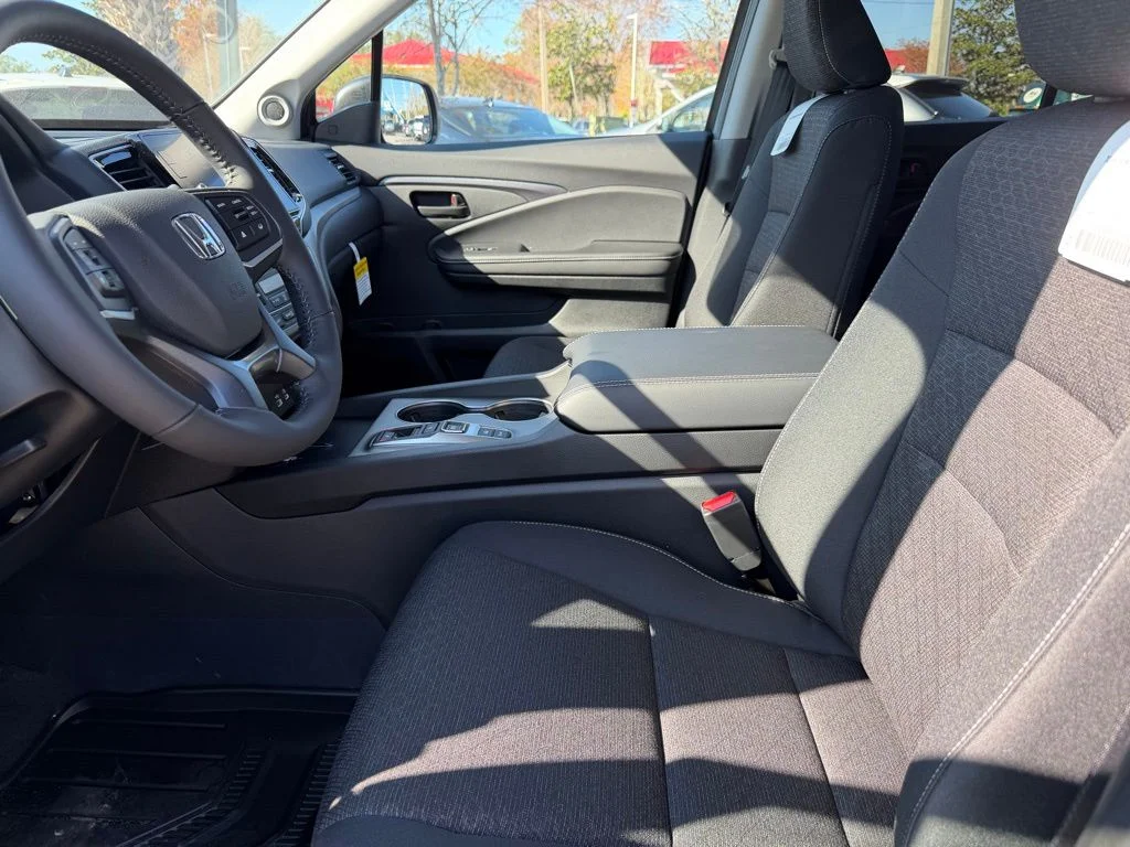 2026 Honda Ridgeline Sport - Photo 15