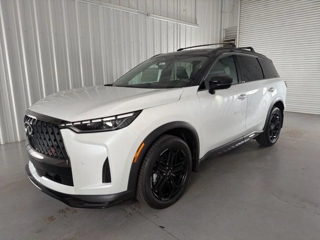 2026 INFINITI QX60 LUXE AWD's photo