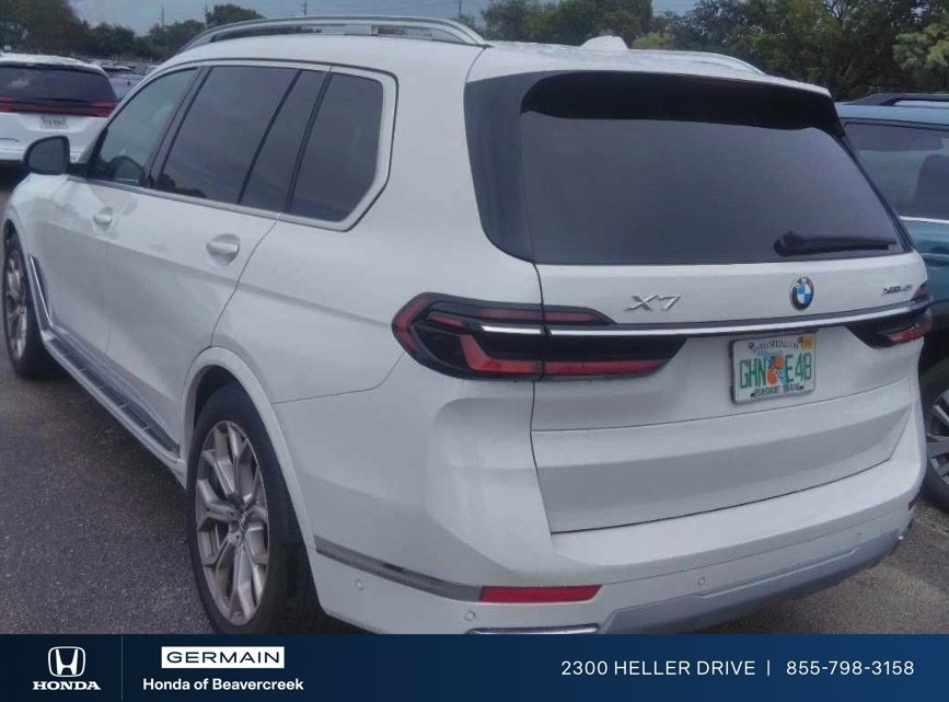 2025 BMW X7